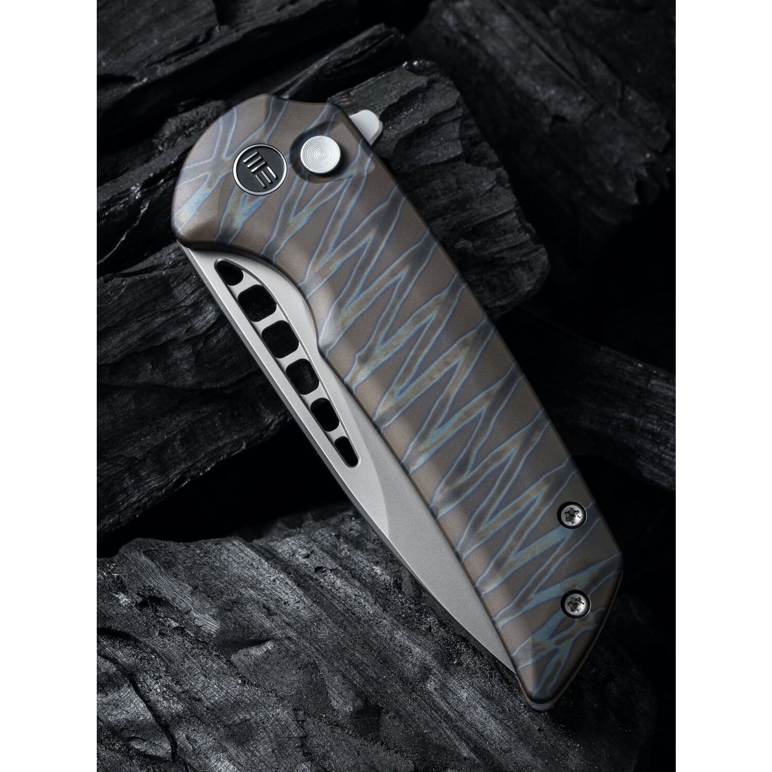 we-knife-mini-malice-cpm-20cv-titan-tiger-stripe_4